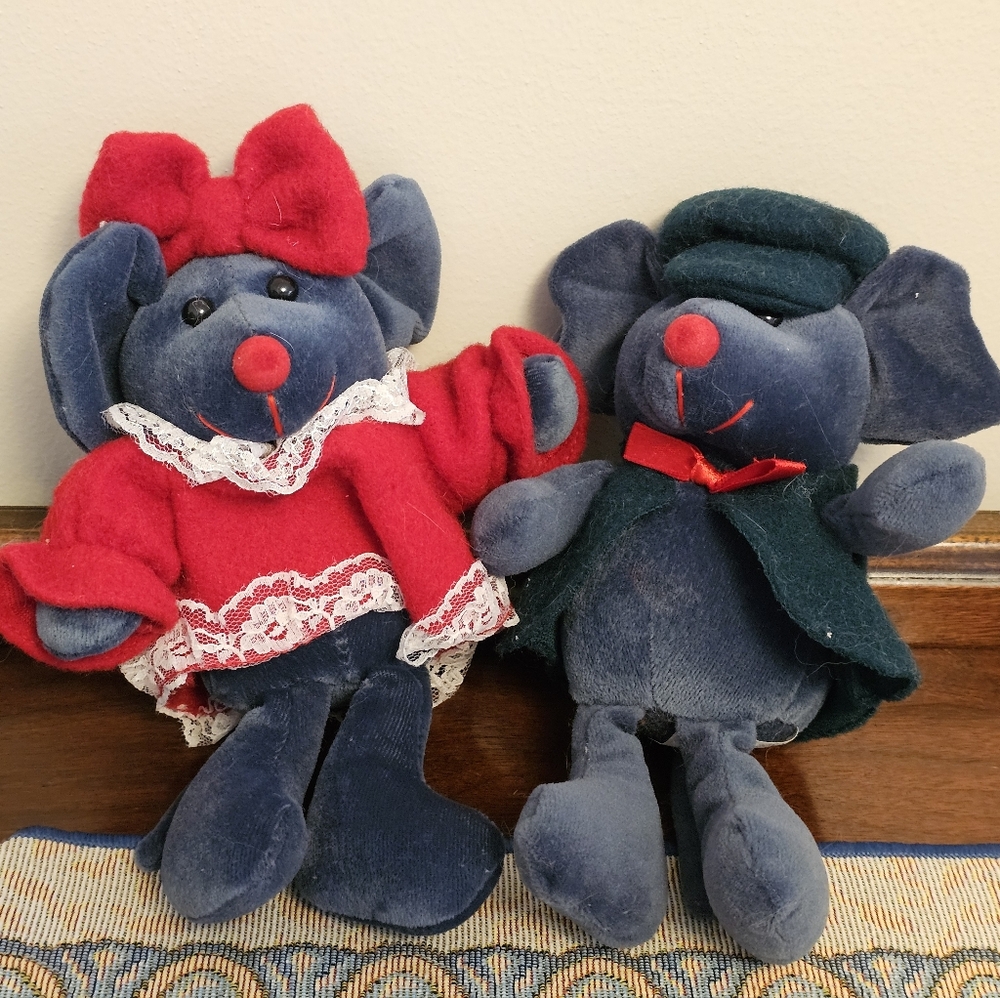 Vintage Set Of Two Plush Mouse Toys Christmas Holiday Decor